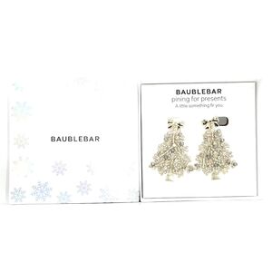 NWT   BAUBLEBAR  EARRINGS